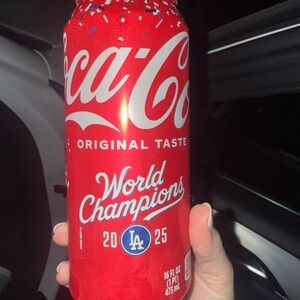 Coca-Cola Red World Champions 2025 Can